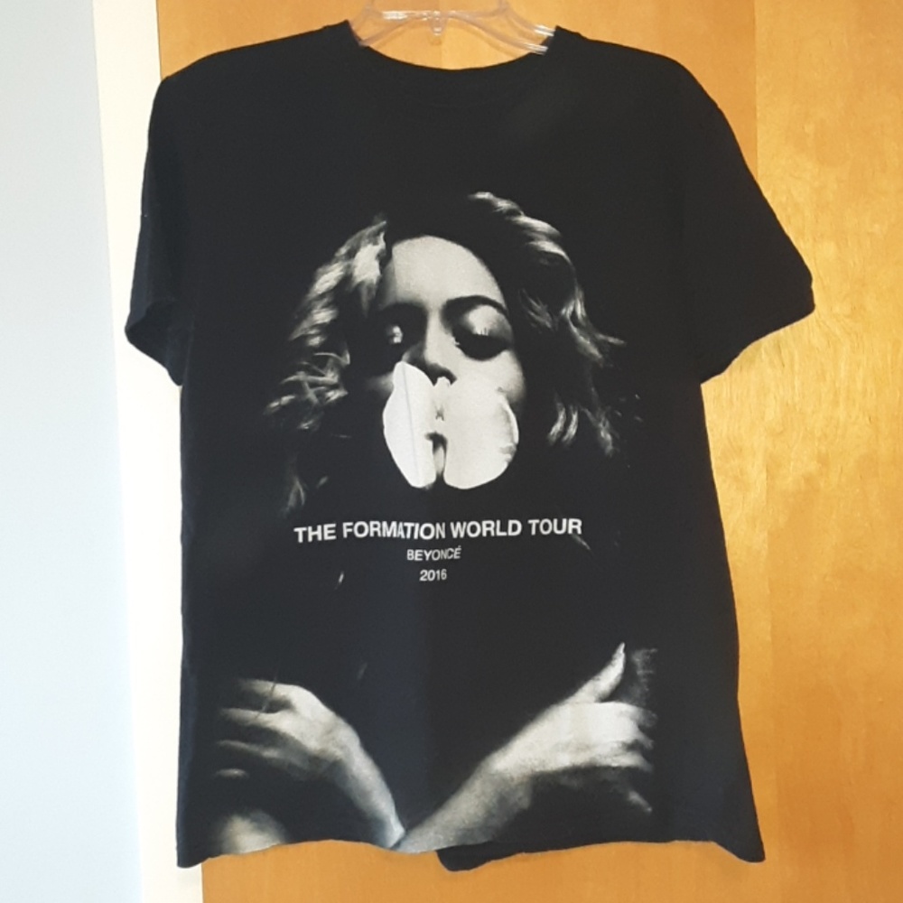 Beyonce world tour tshirt mens large